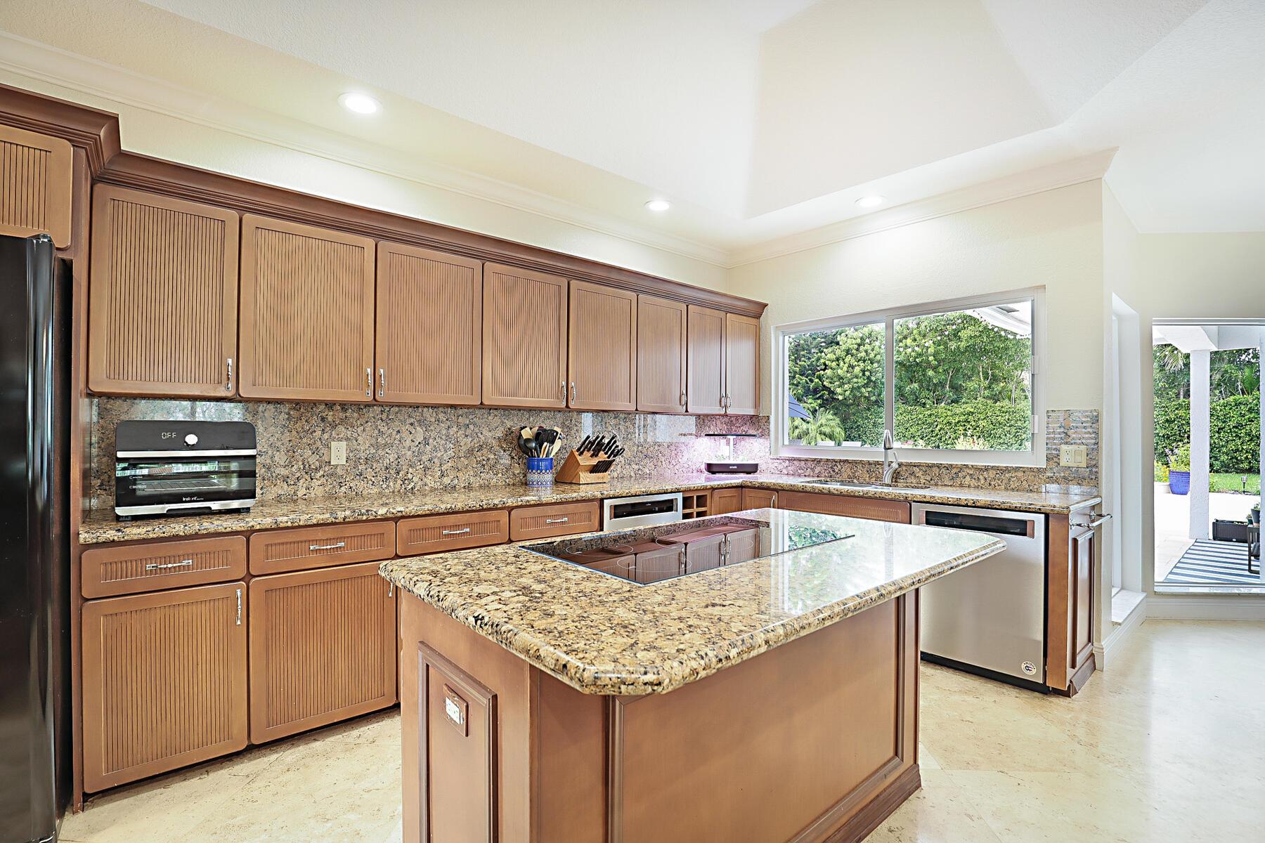 BOCA GROVE - Residential