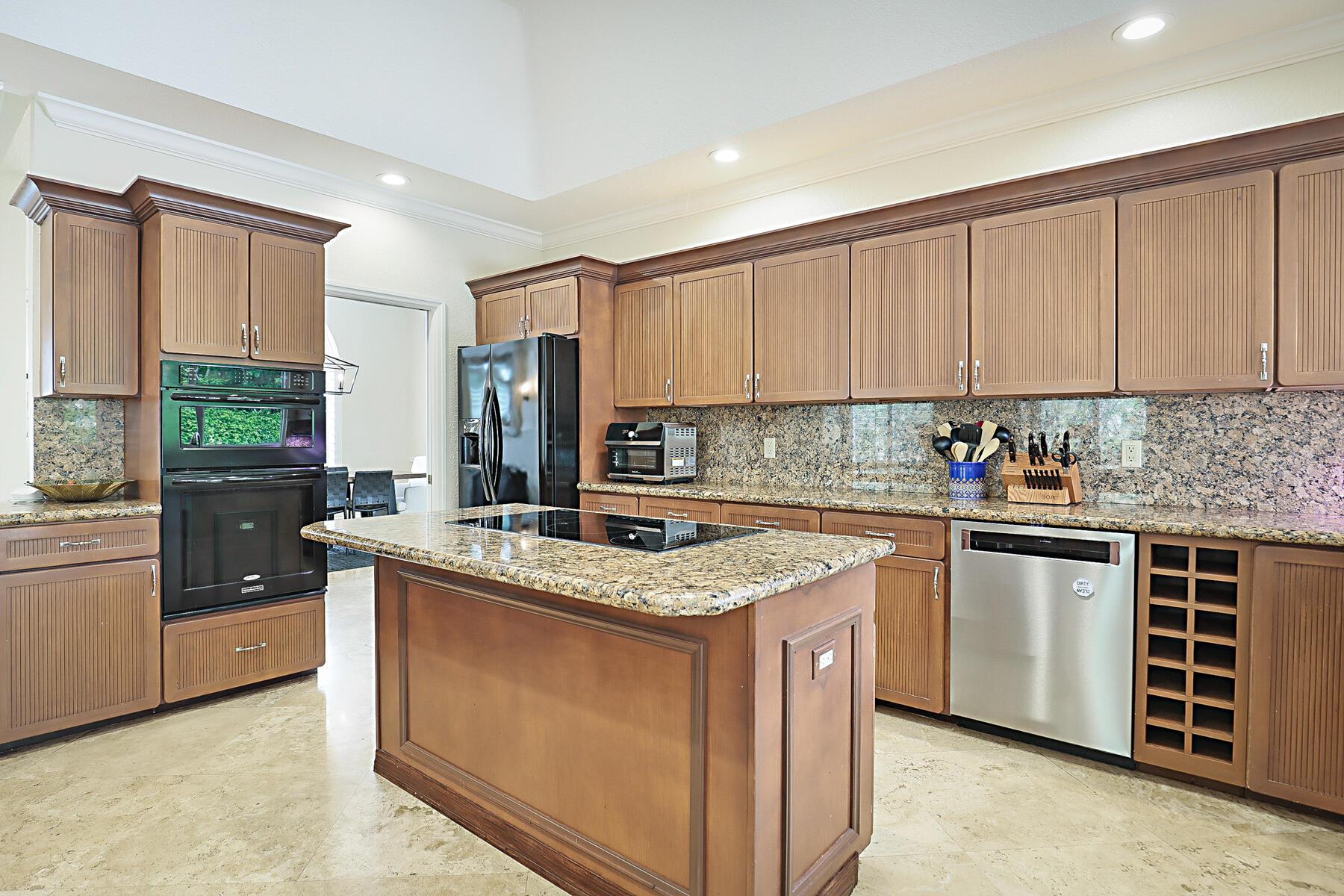 BOCA GROVE - Residential