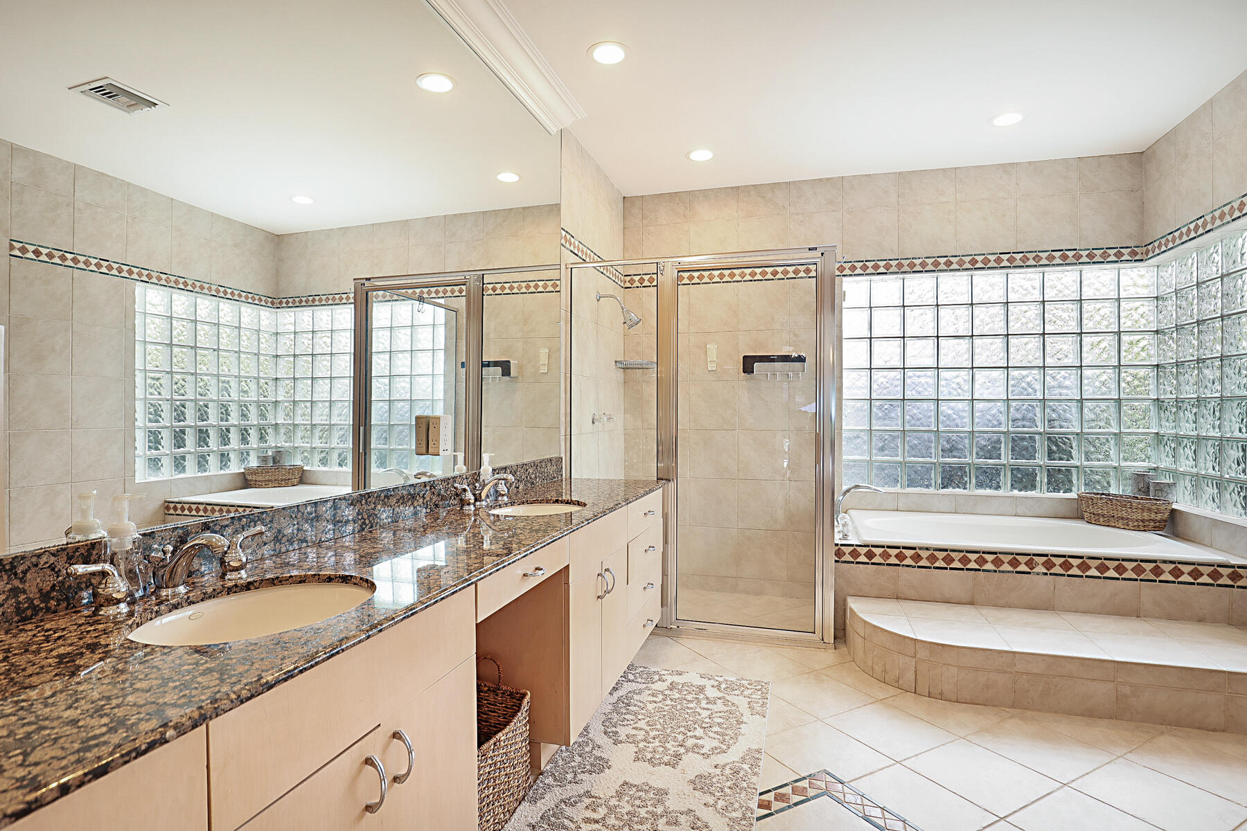 BOCA GROVE - Residential