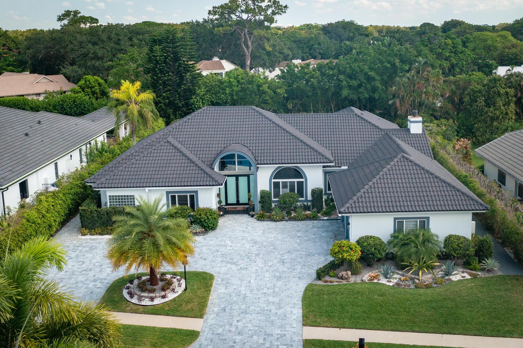 BOCA GROVE - Residential