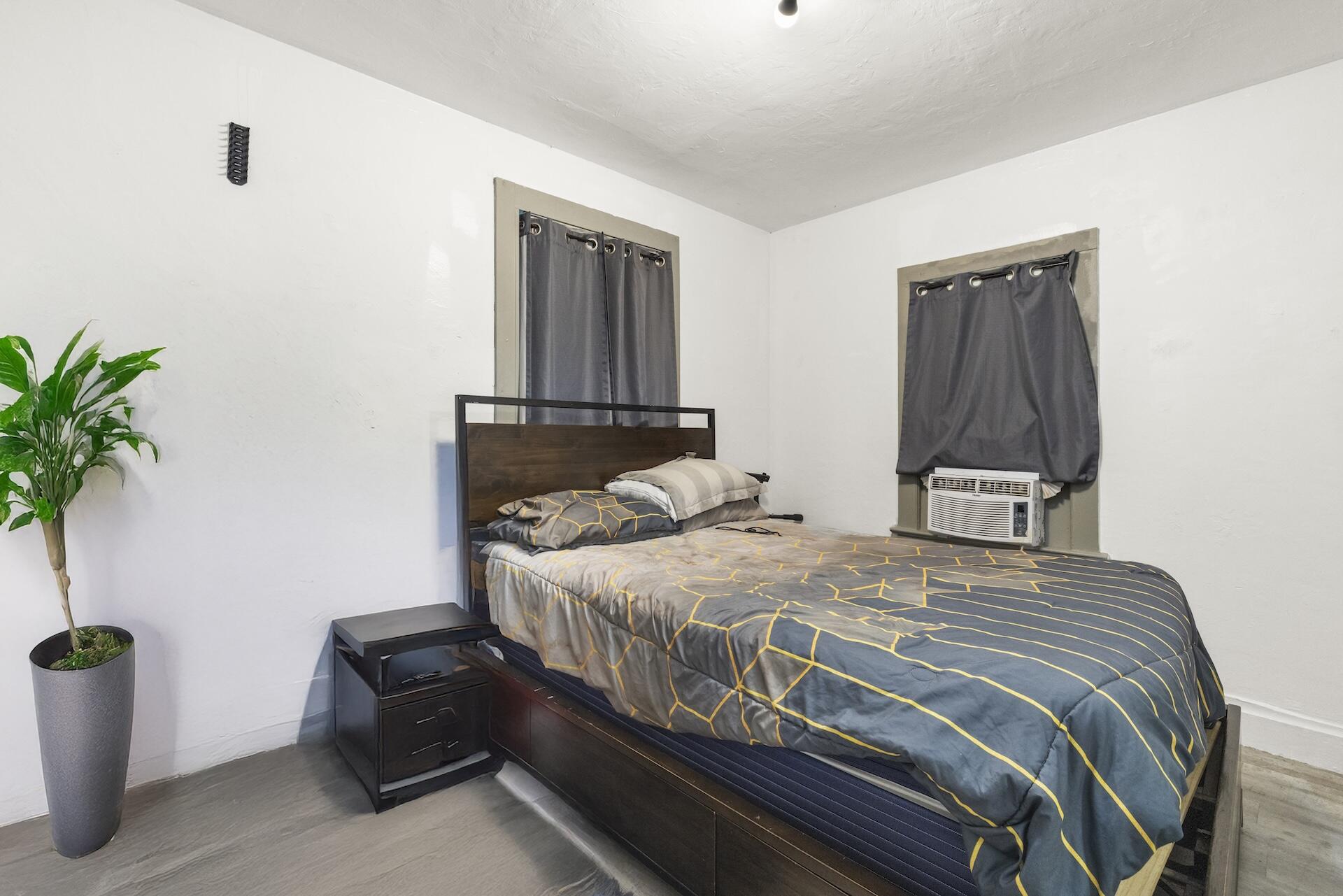 Everglade Land Sales Co F - Residential Income