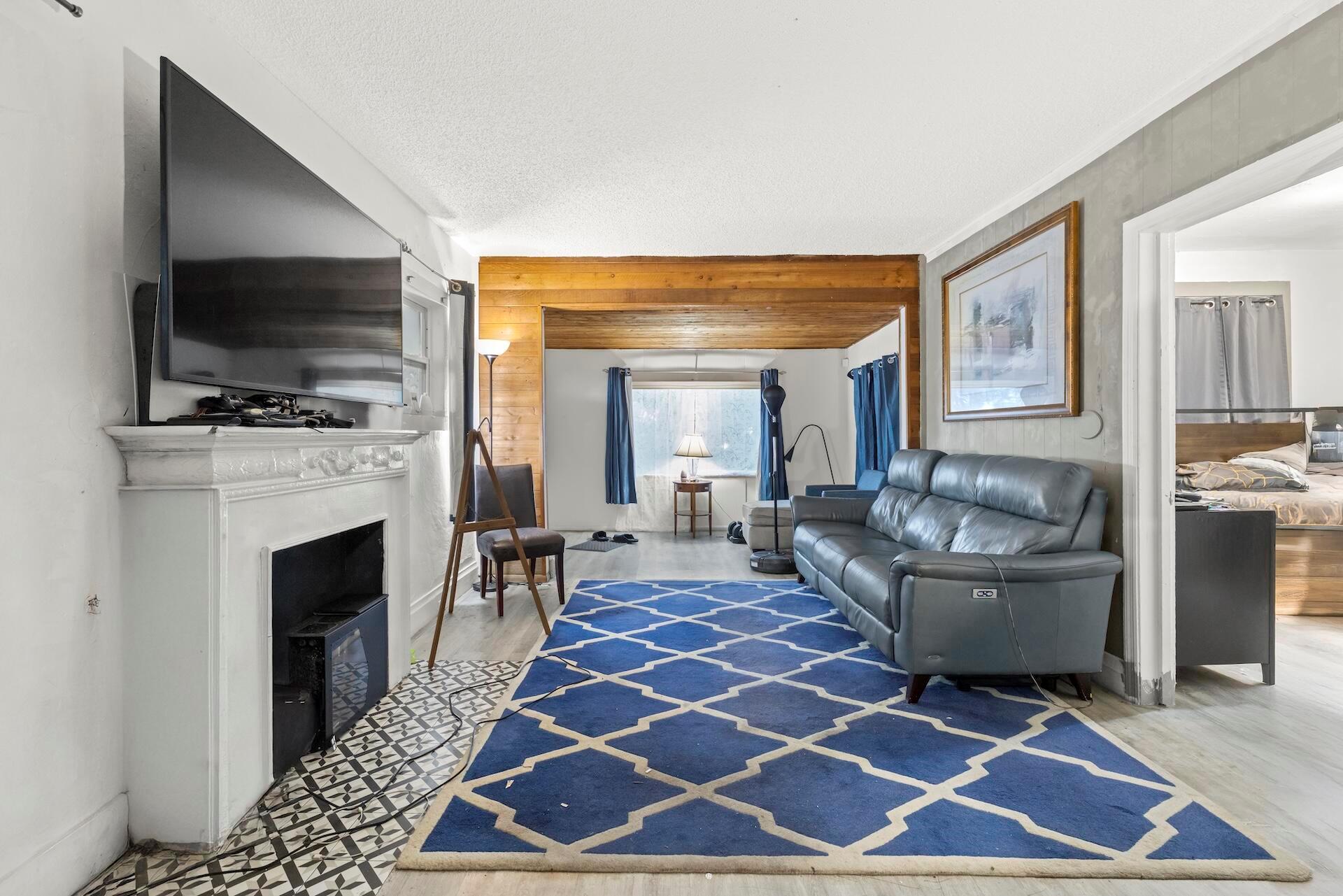 Everglade Land Sales Co F - Residential Income