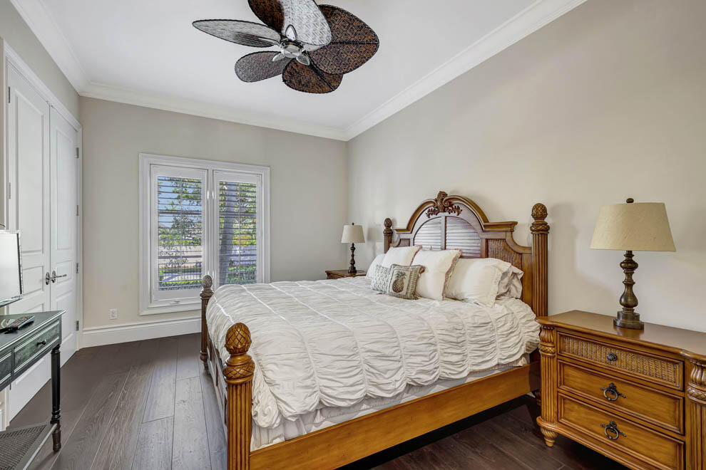 SEAGATE SEC B - Residential