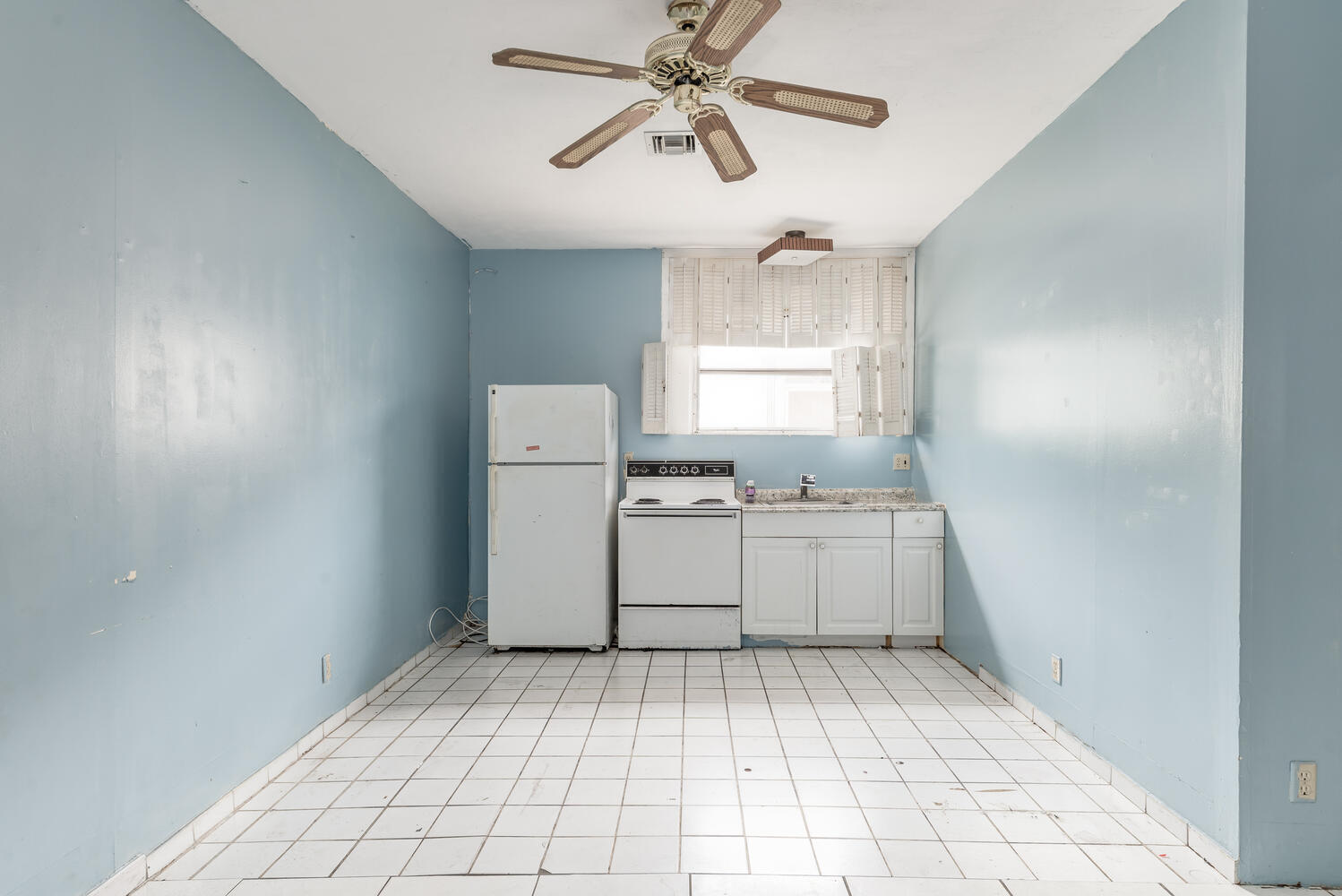 WEST DEERFIELD BEACH - Residential