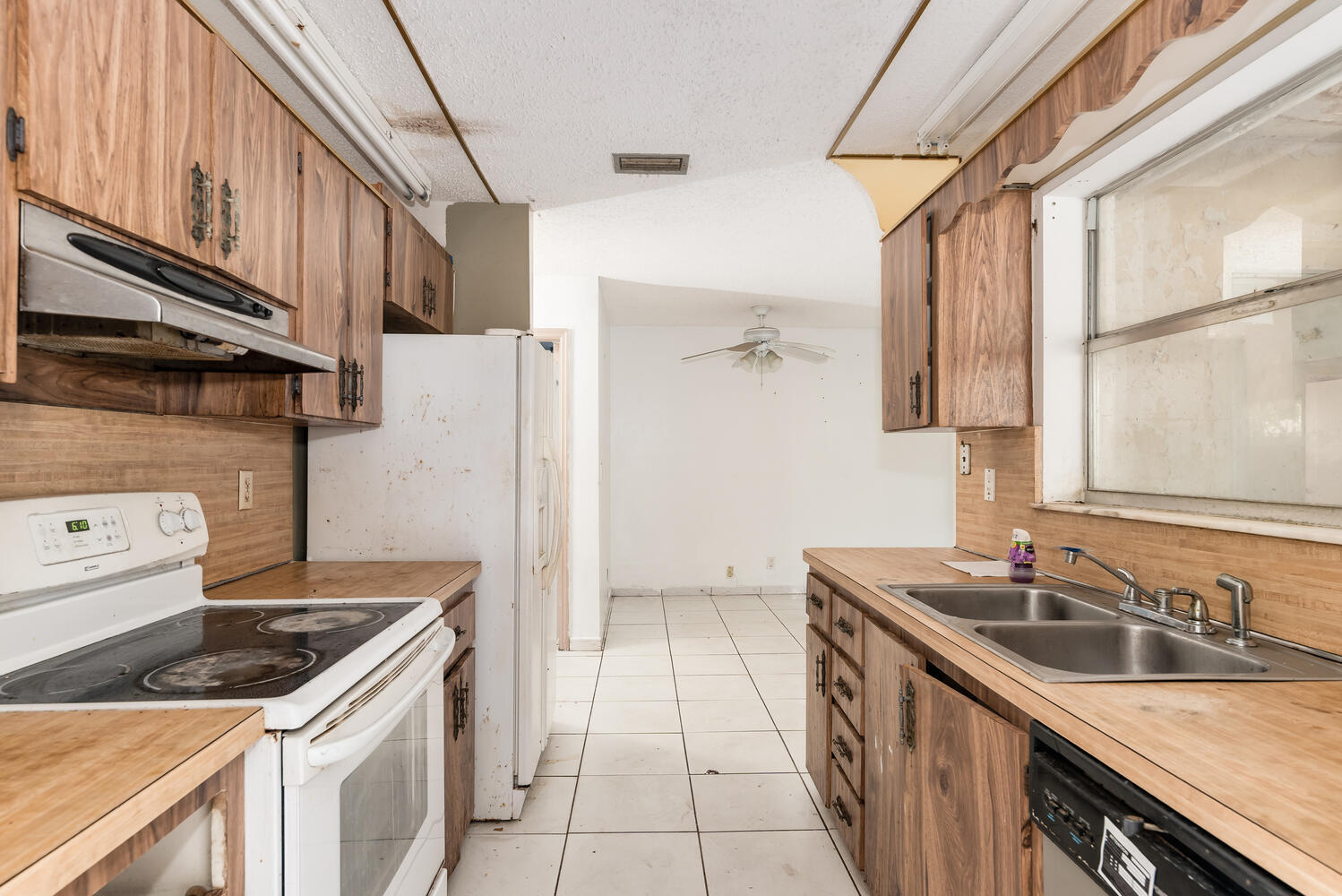 WEST DEERFIELD BEACH - Residential