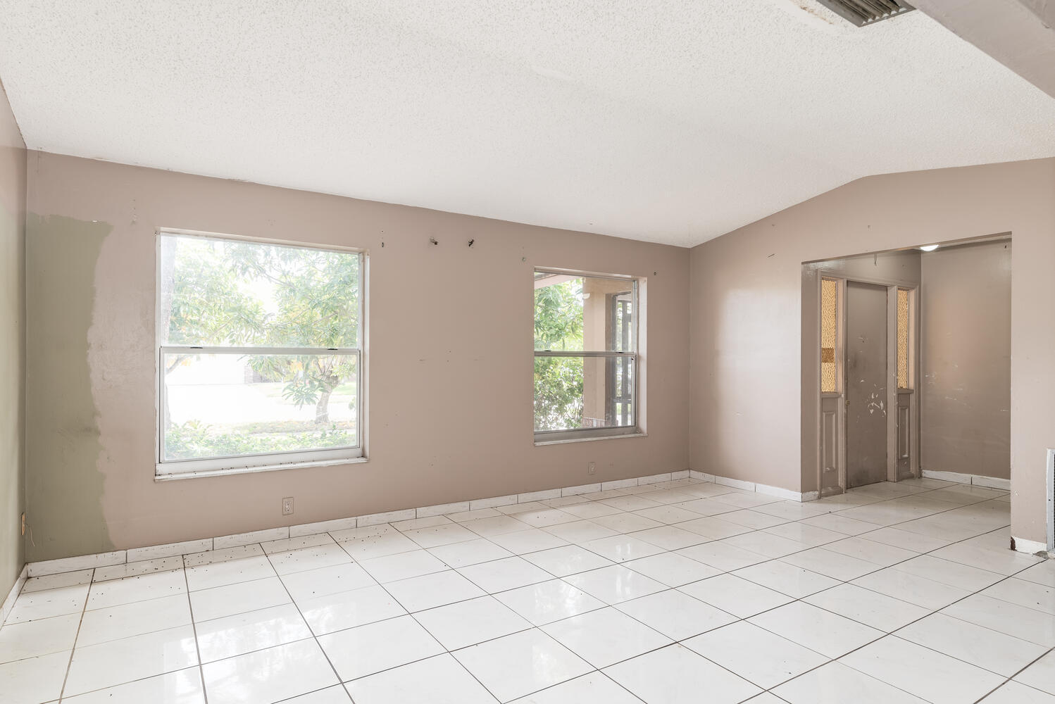 WEST DEERFIELD BEACH - Residential