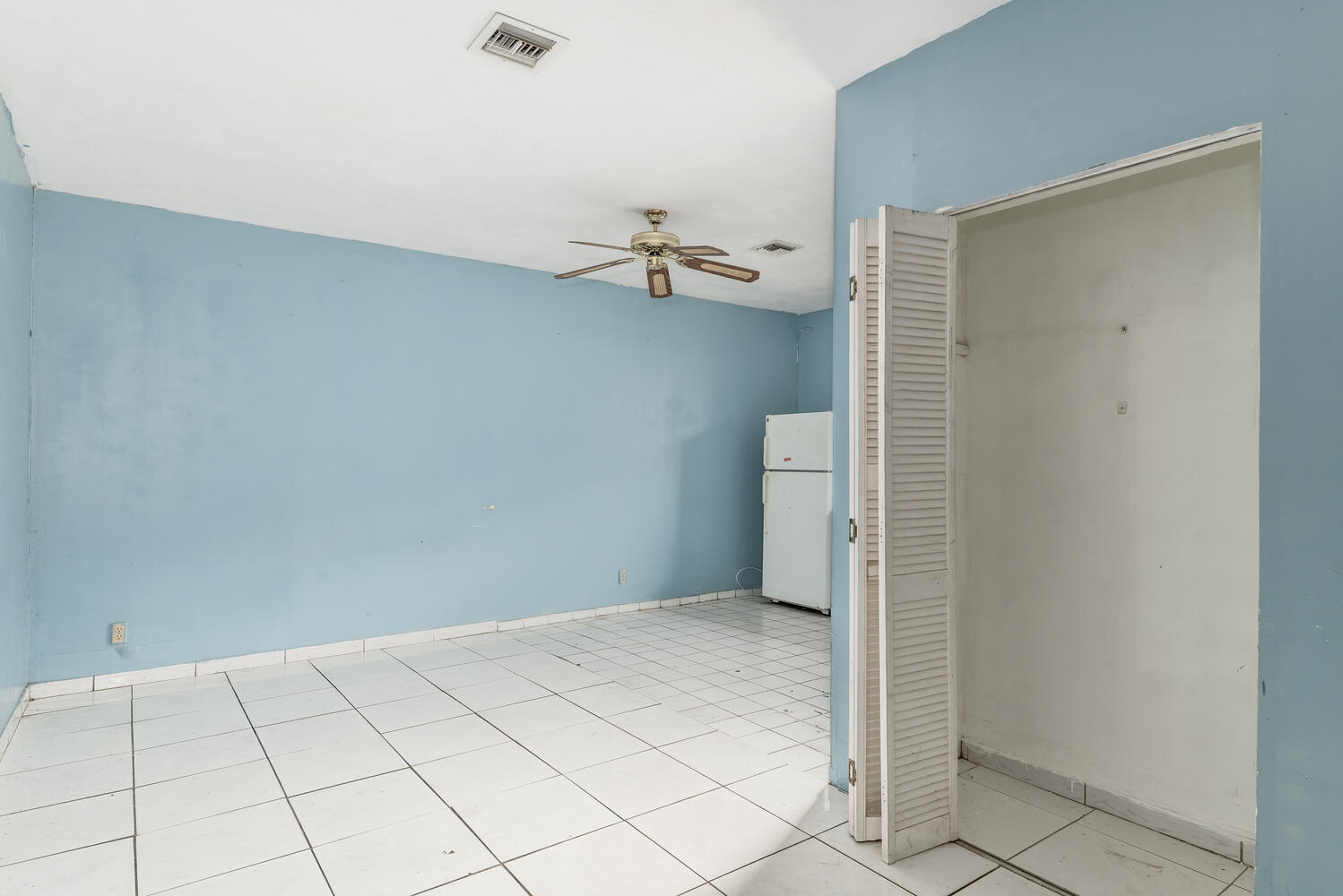 WEST DEERFIELD BEACH - Residential