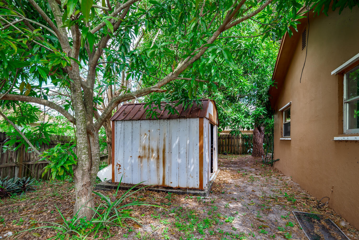 WEST DEERFIELD BEACH - Residential