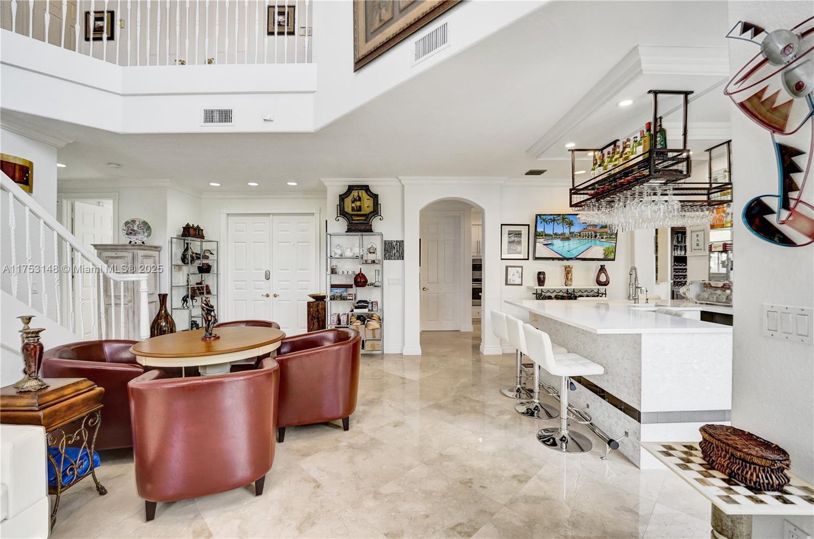HARBOR ISLAND - Residential Lease