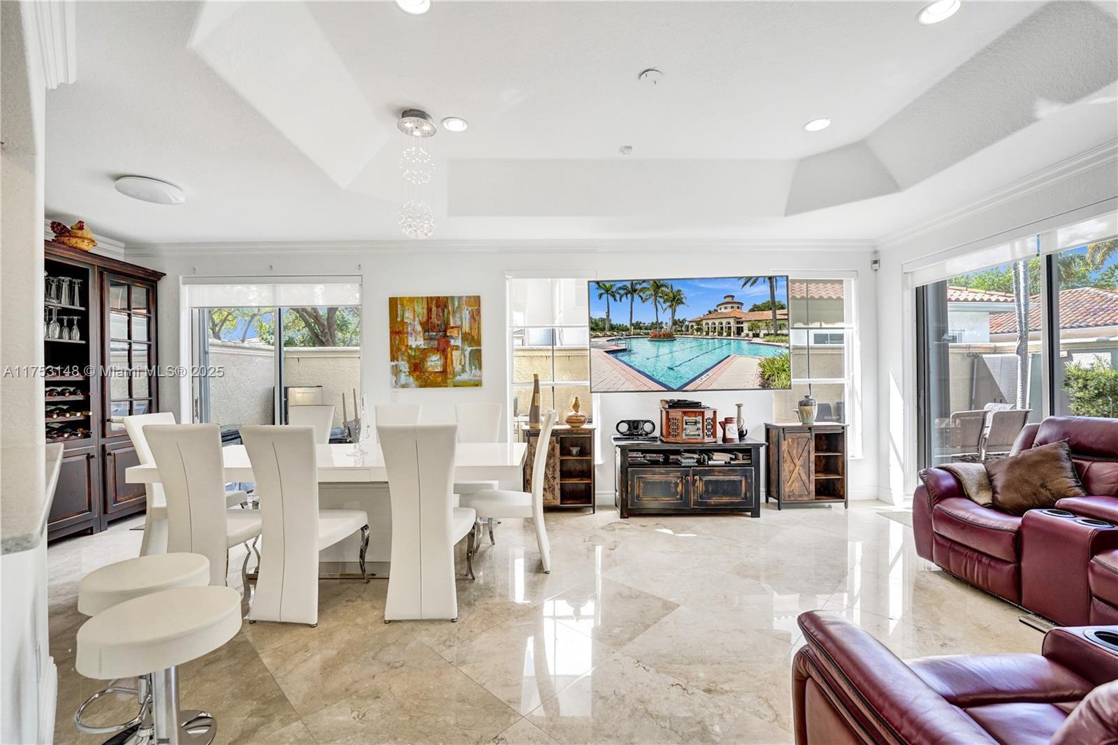 HARBOR ISLAND - Residential Lease