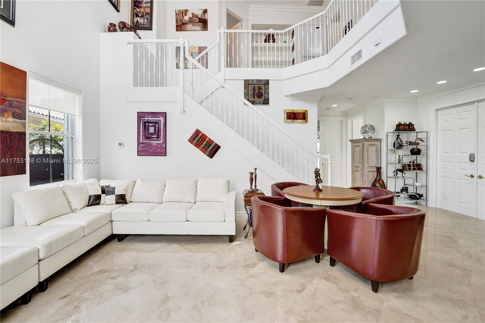 HARBOR ISLAND - Residential Lease