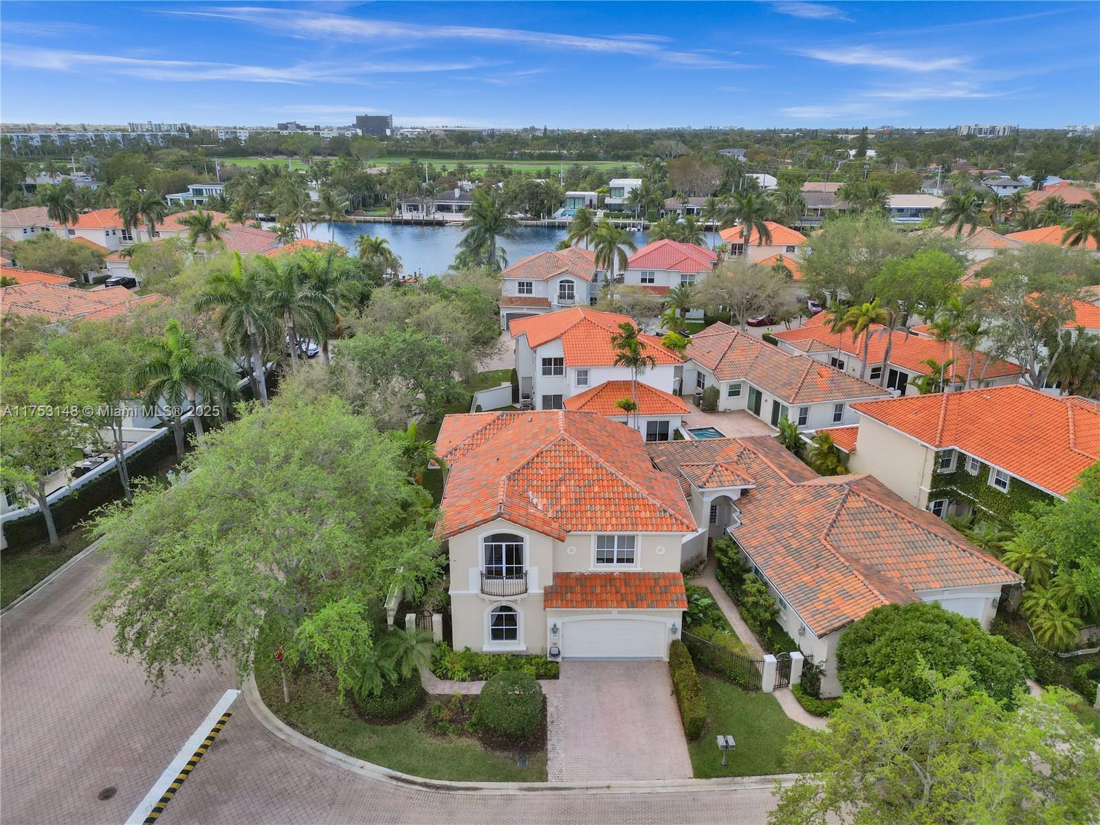 HARBOR ISLAND - Residential Lease
