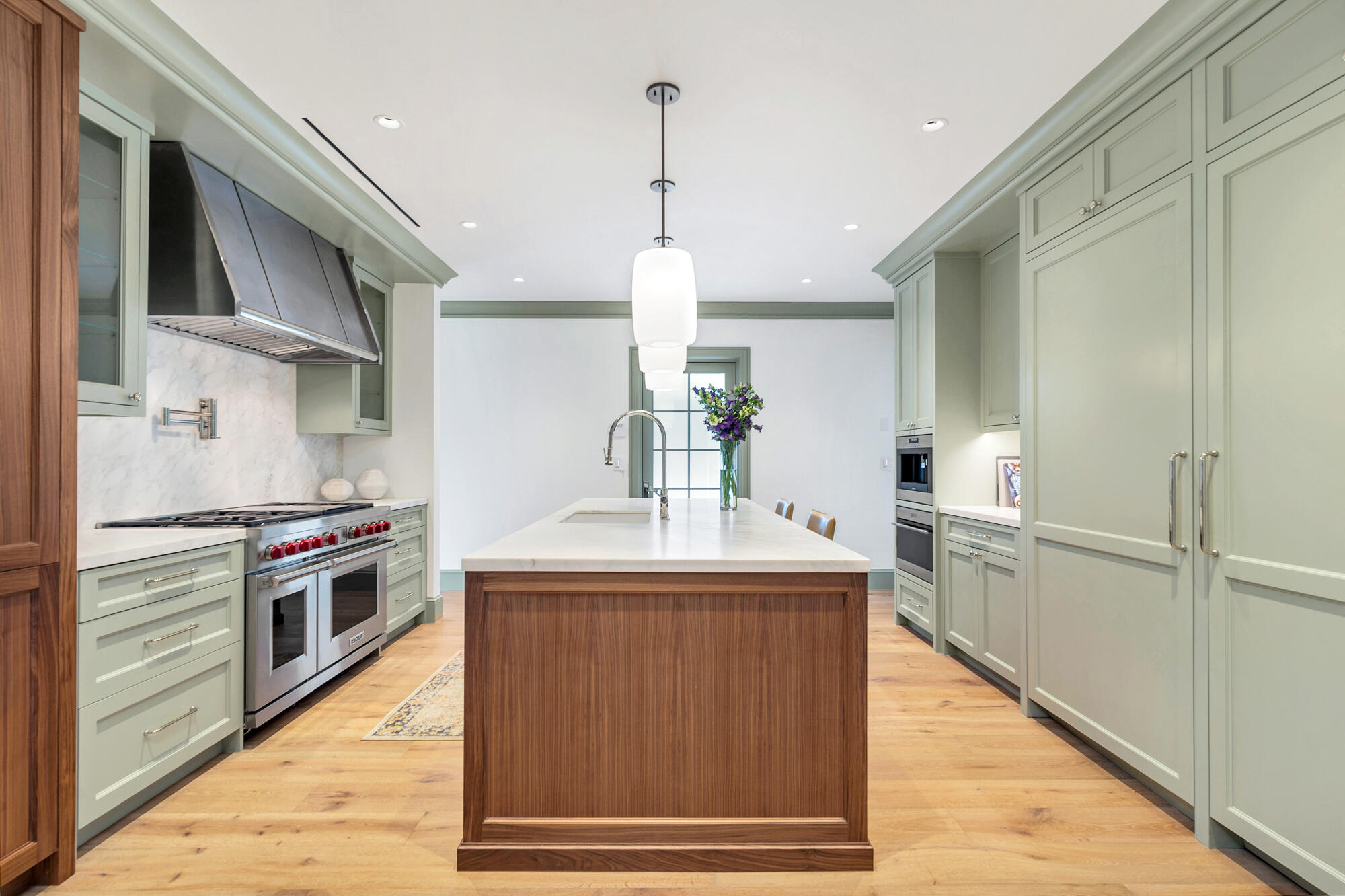 REVERIE - Residential