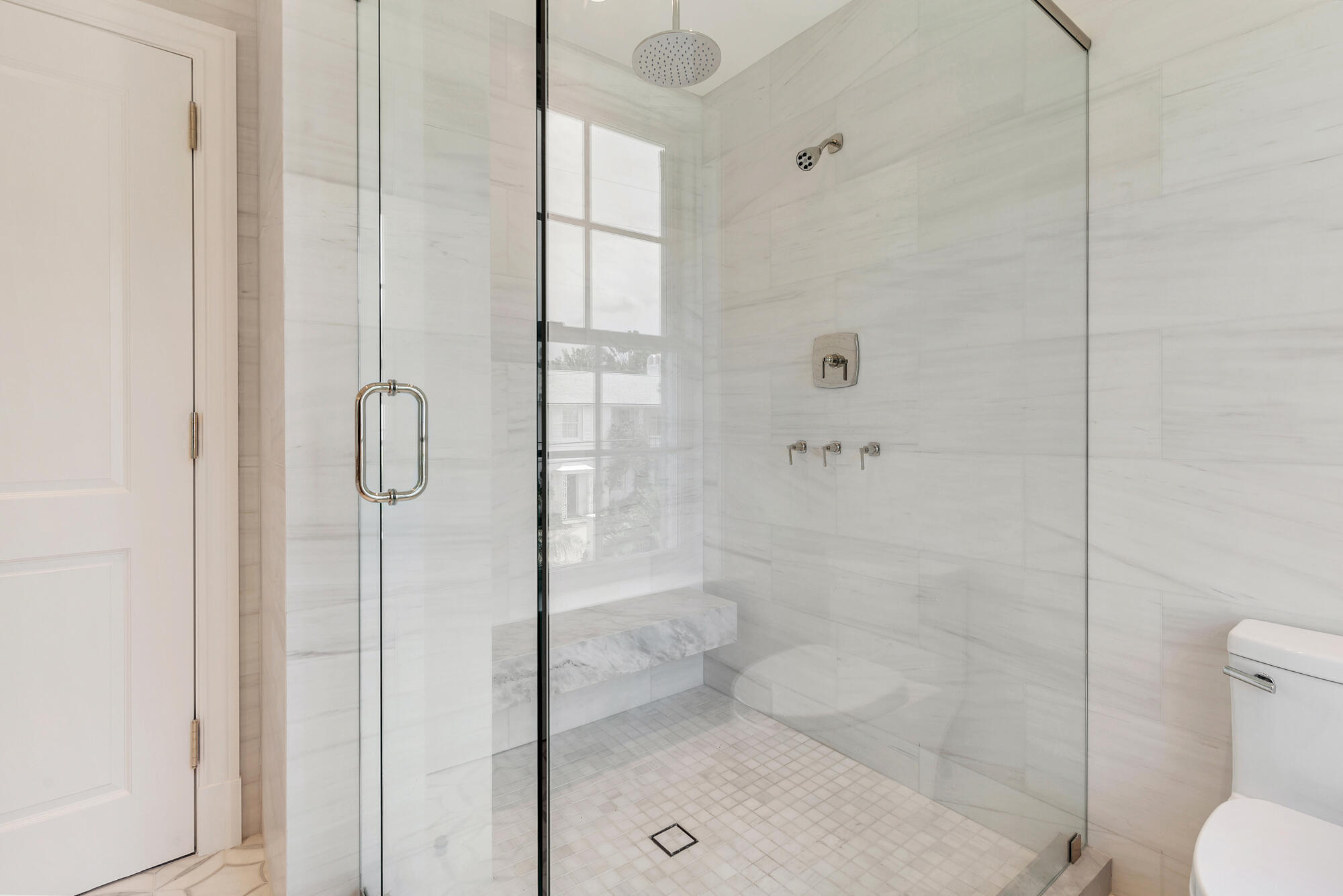 REVERIE - Residential