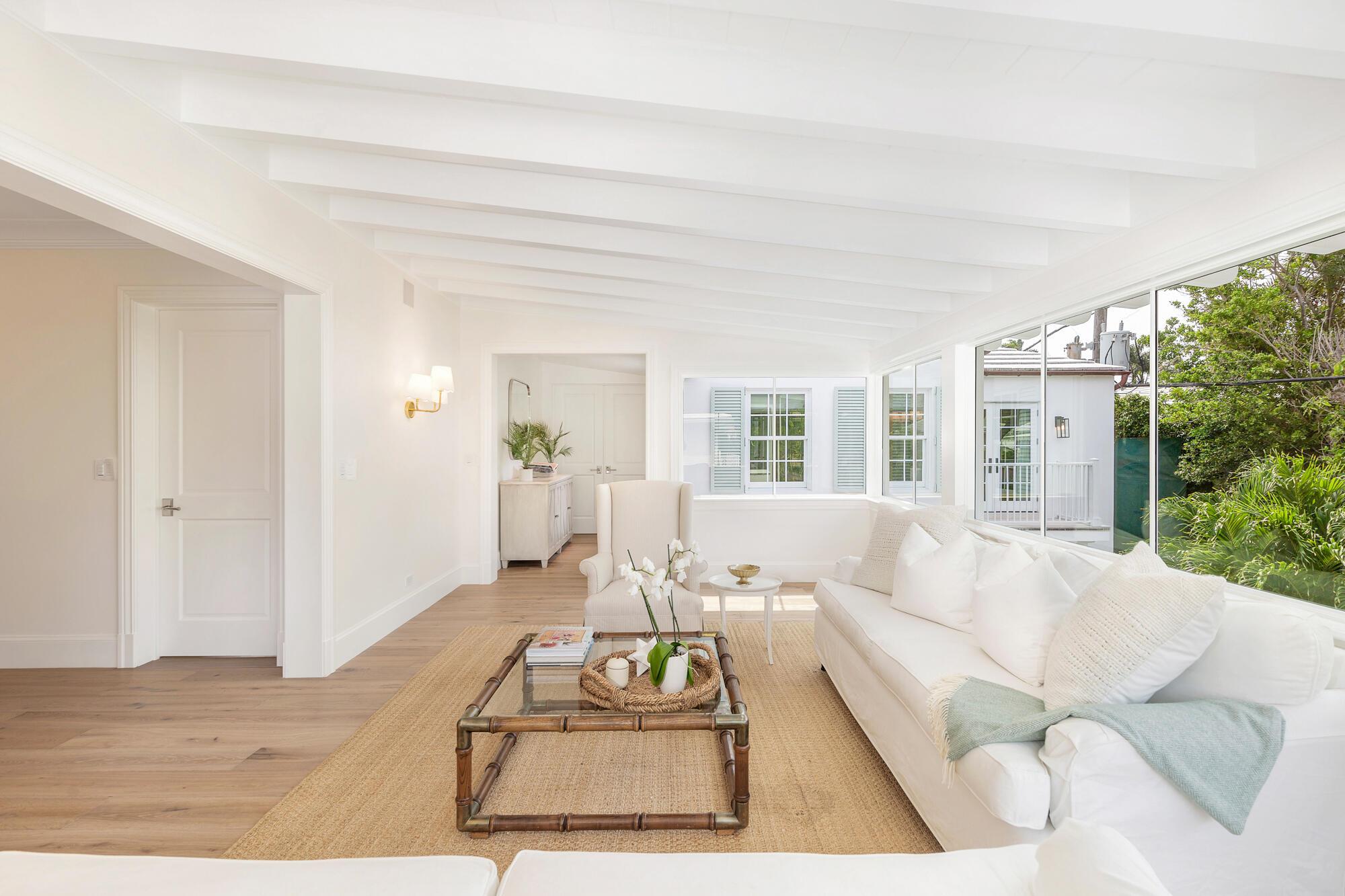 REVERIE - Residential