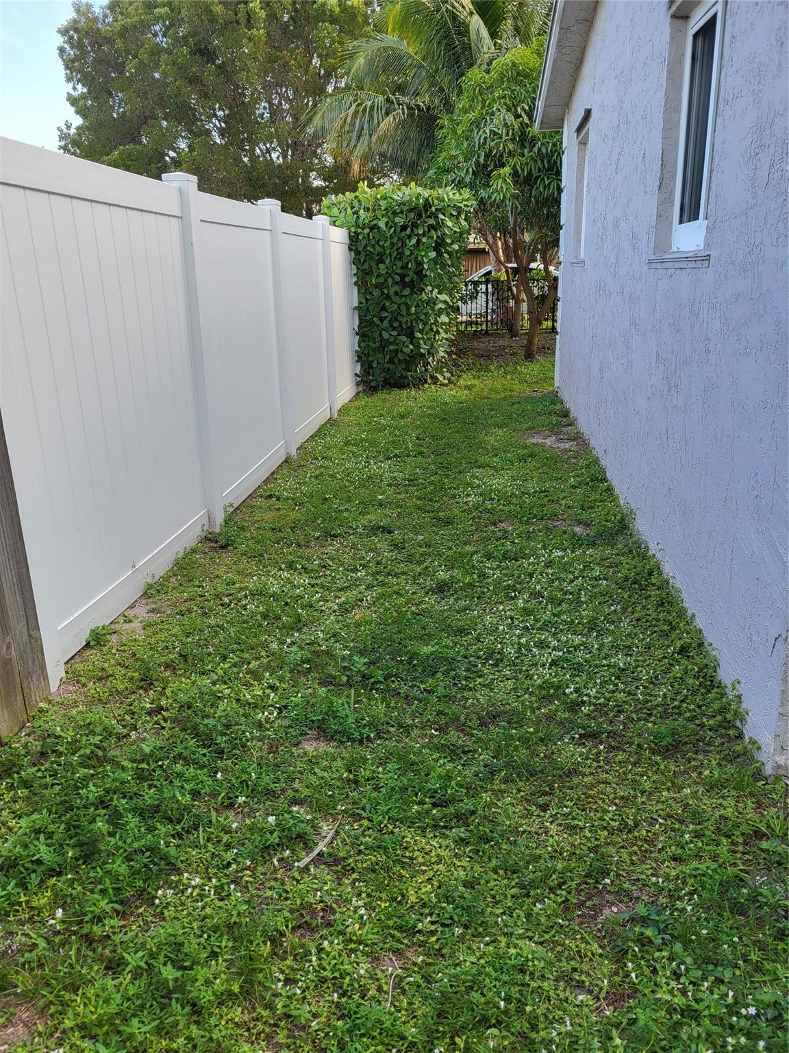 Collier Manor First Add - Residential