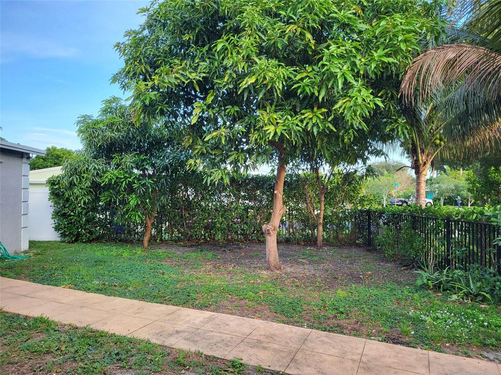 Photo of 1549 NE 26th Court, Pompano Beach, FL 33064 (MLS # F10540267)