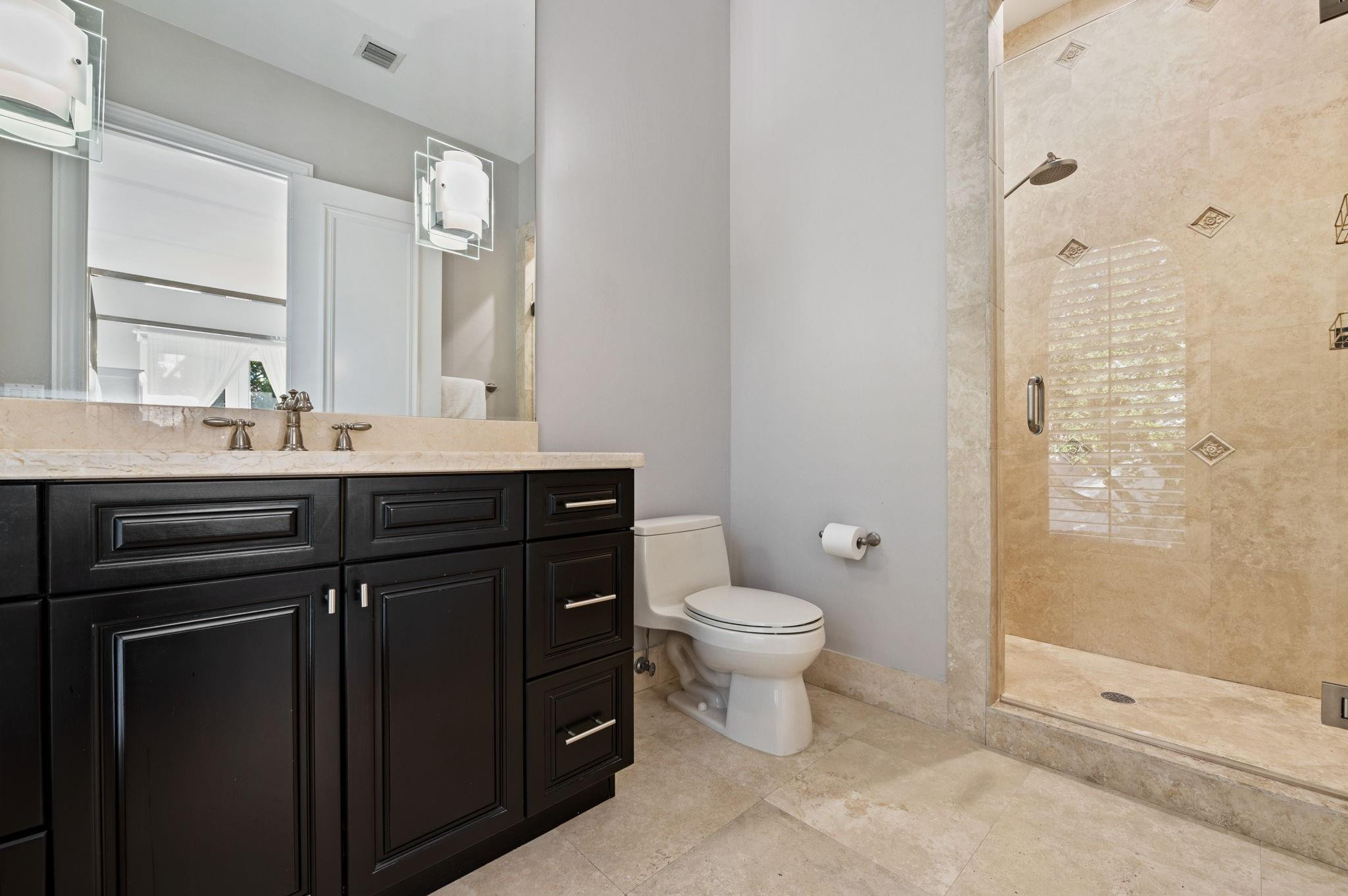 Bay Colony - Residential