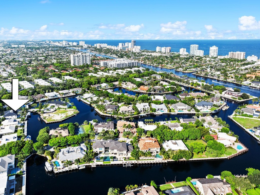 Bay Colony - Residential