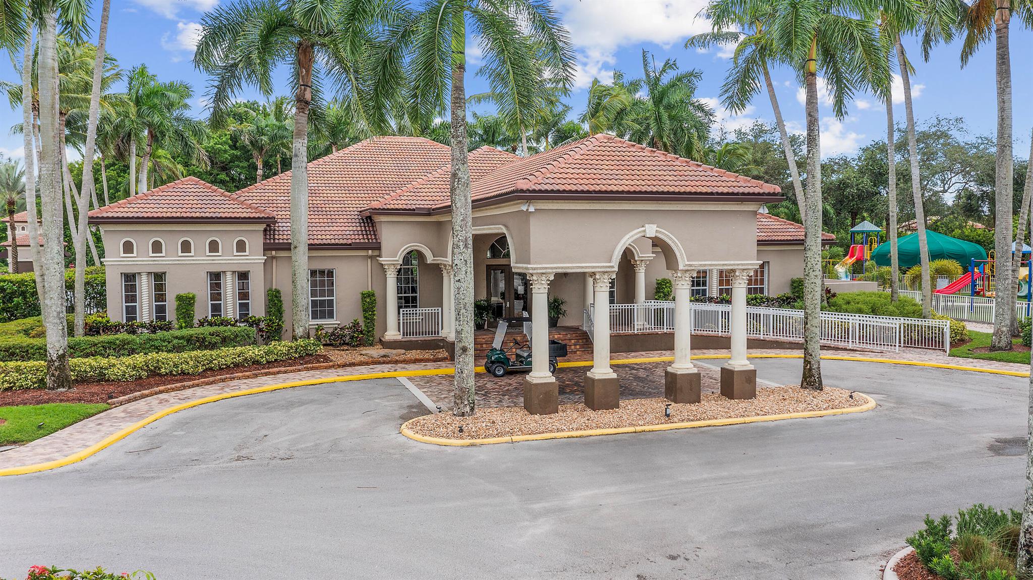MIZNER POINTE OF BOCA VIA - Residential