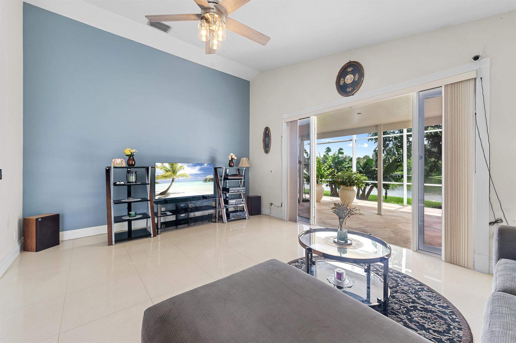 MIZNER POINTE OF BOCA VIA - Residential