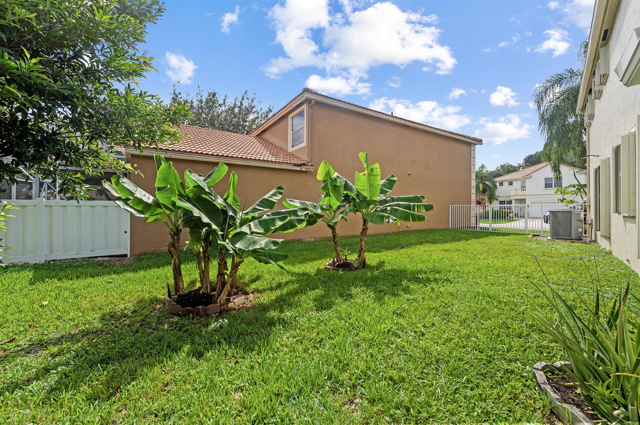 MIZNER POINTE OF BOCA VIA - Residential