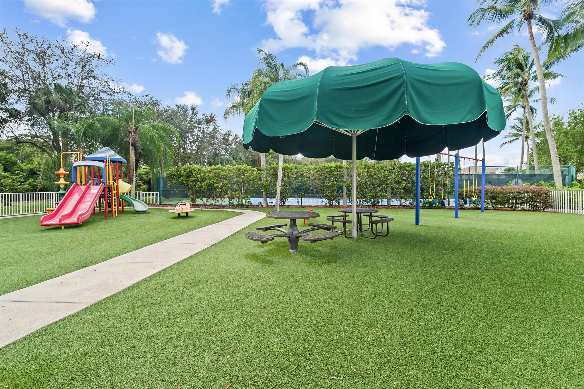 MIZNER POINTE OF BOCA VIA - Residential