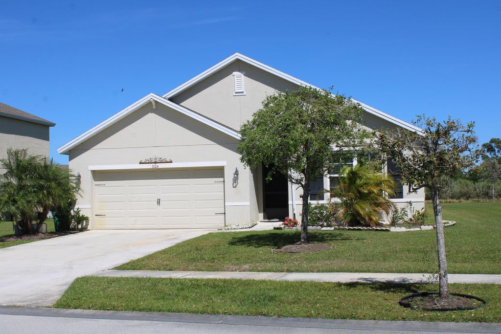Photo of 3104 Yellow Stone Circle, Fort Pierce, FL 34945 (MLS # R11070820)