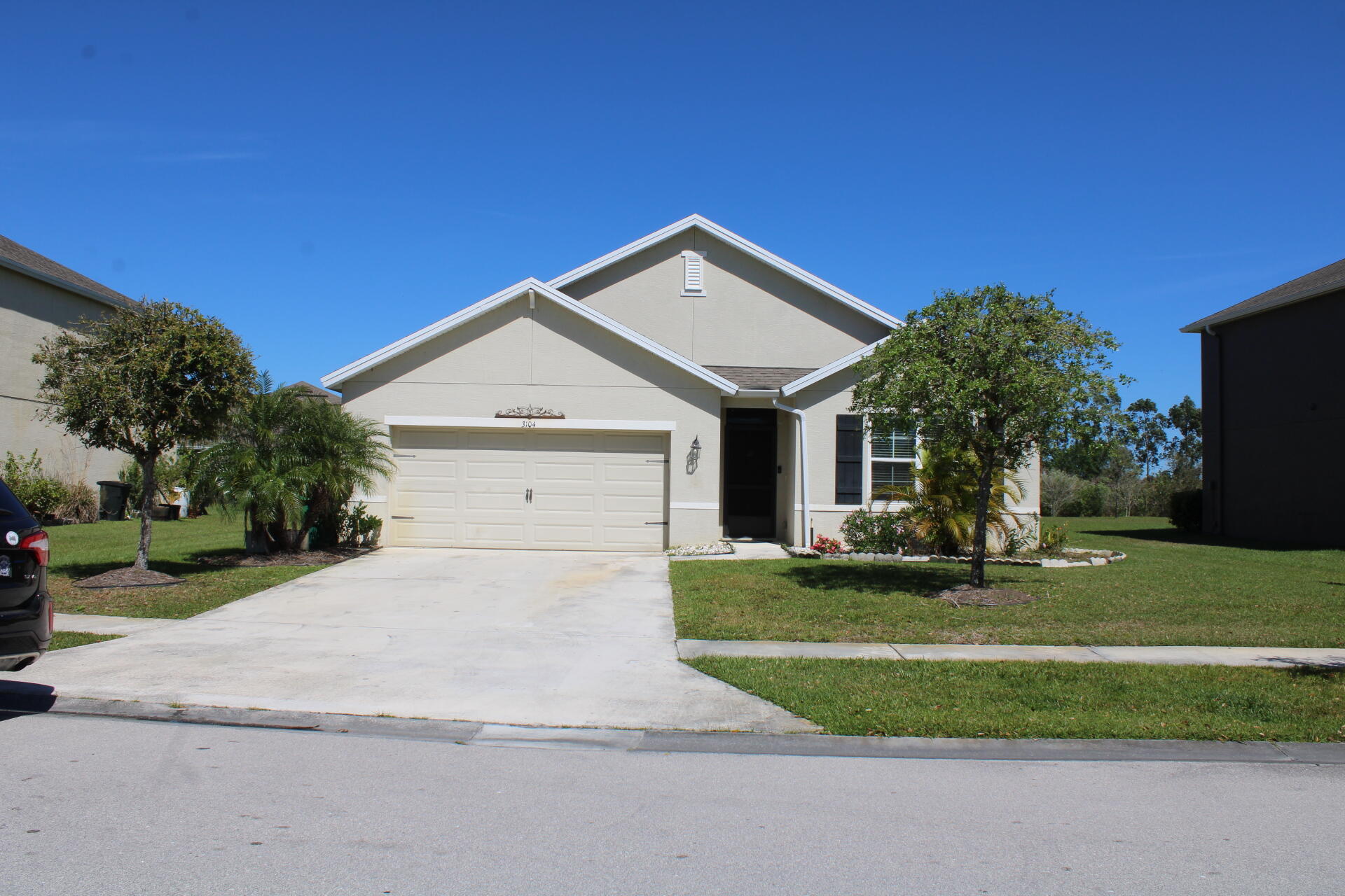 3104 Yellow Stone Circle