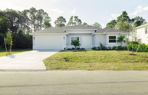 A home in Port St Lucie