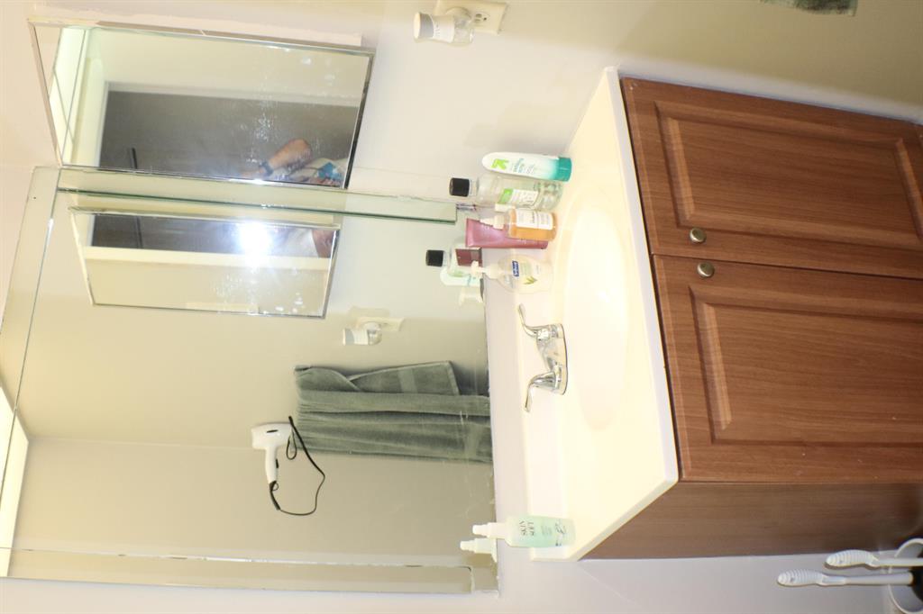 KINGS POINT FLANDERS CONDOS - Residential