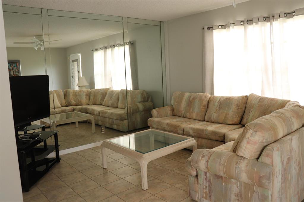 KINGS POINT FLANDERS CONDOS - Residential