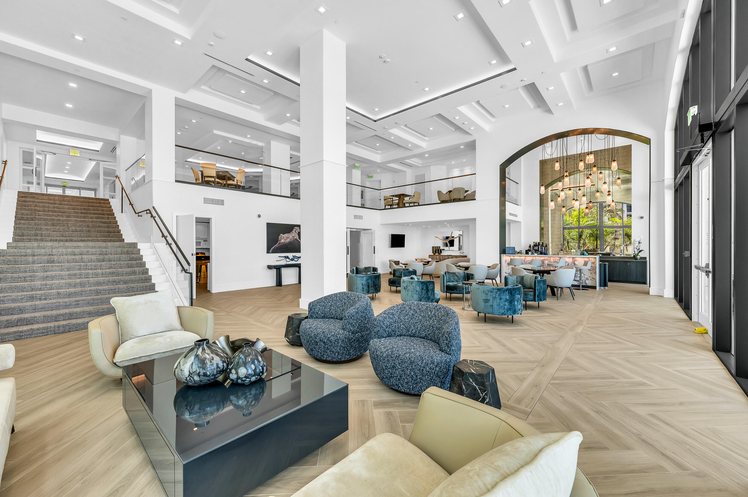 MIZNER GRAND CONDO - Residential