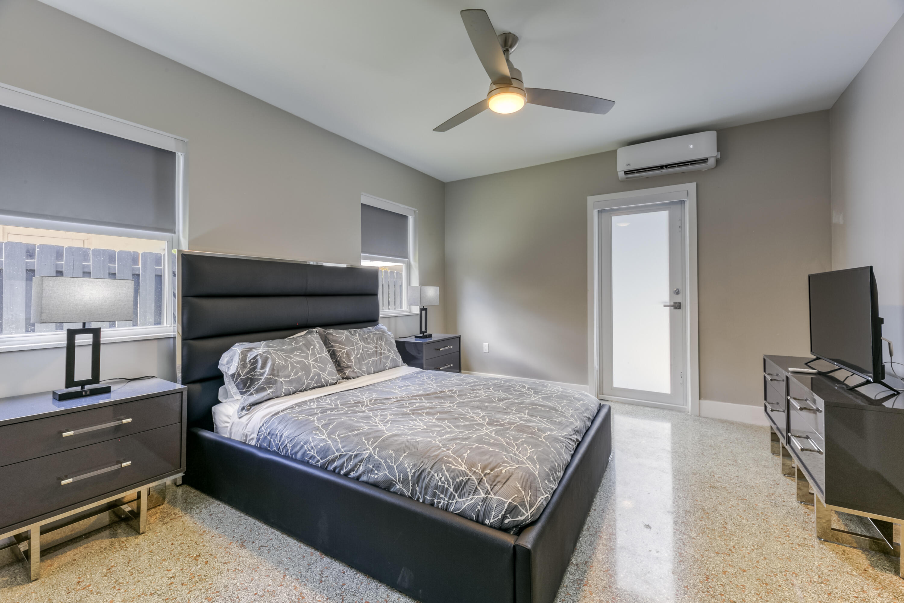 CORAL GARDENS - Residential Income