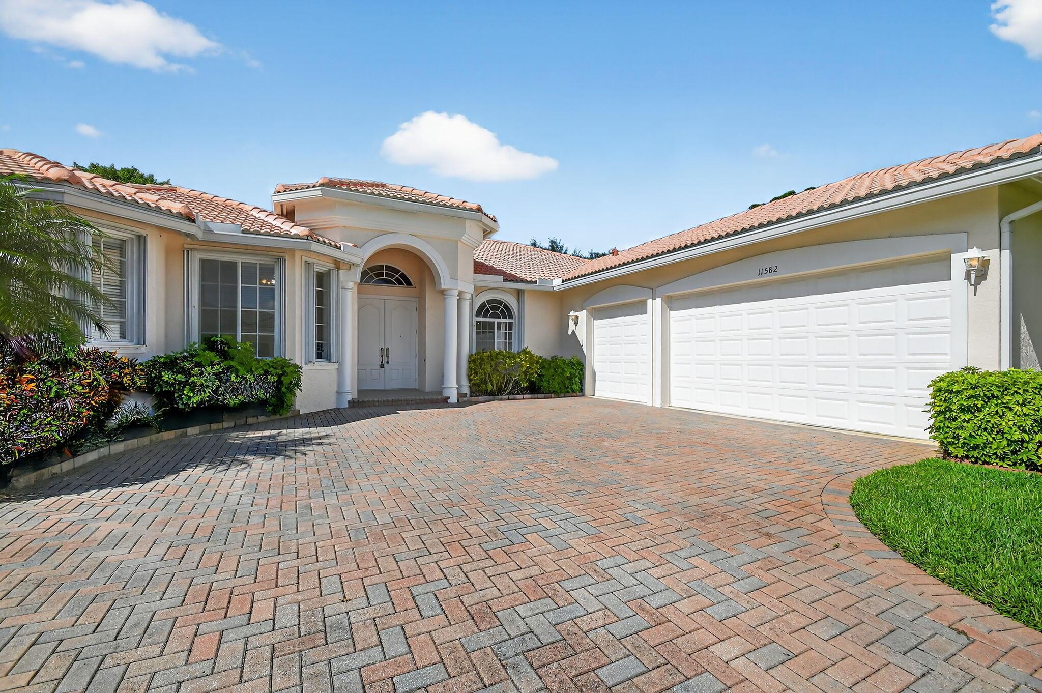 11582 Windsor Bay Place