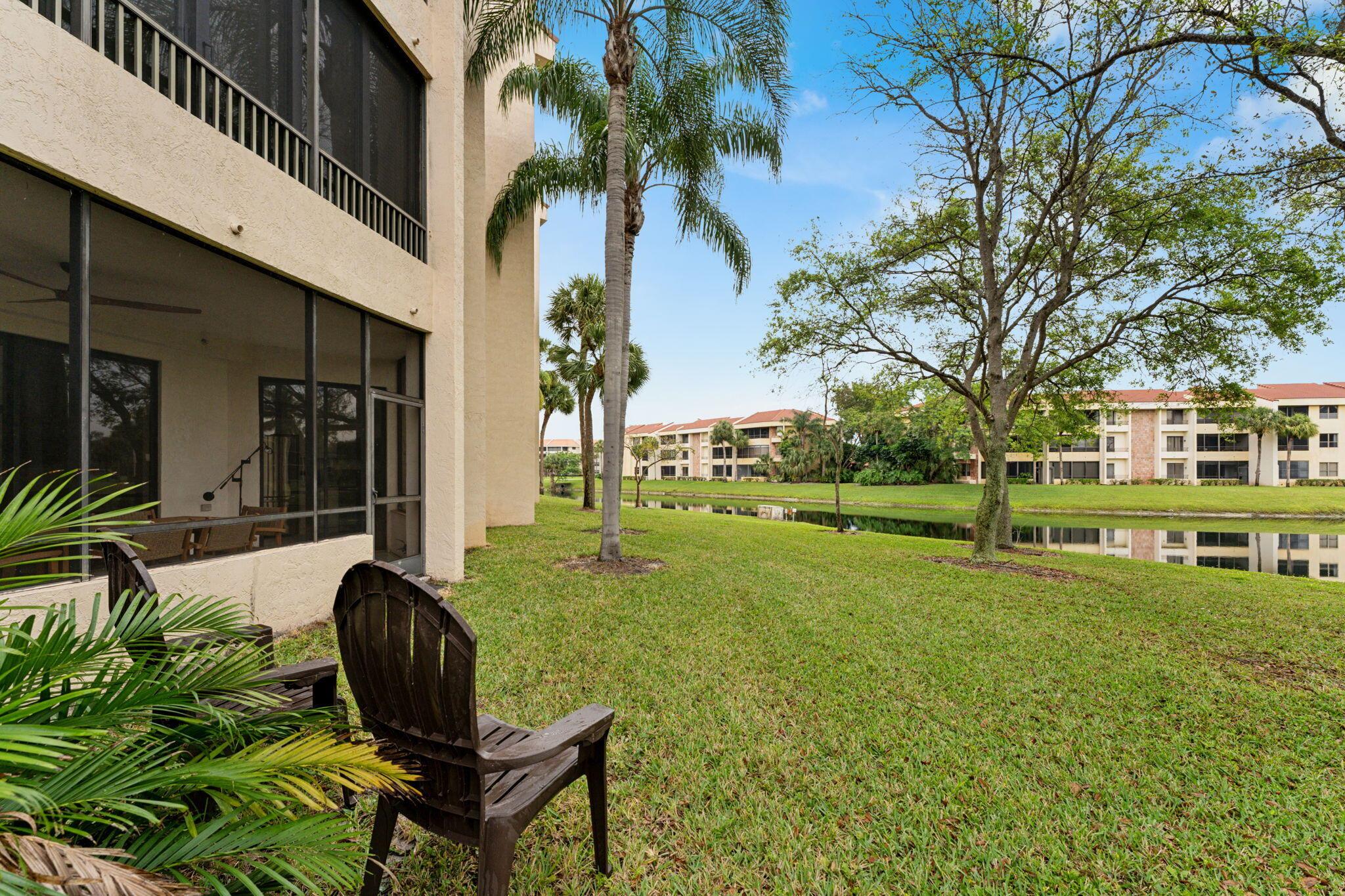 LAKES AT LA PAZ CONDO - Residential