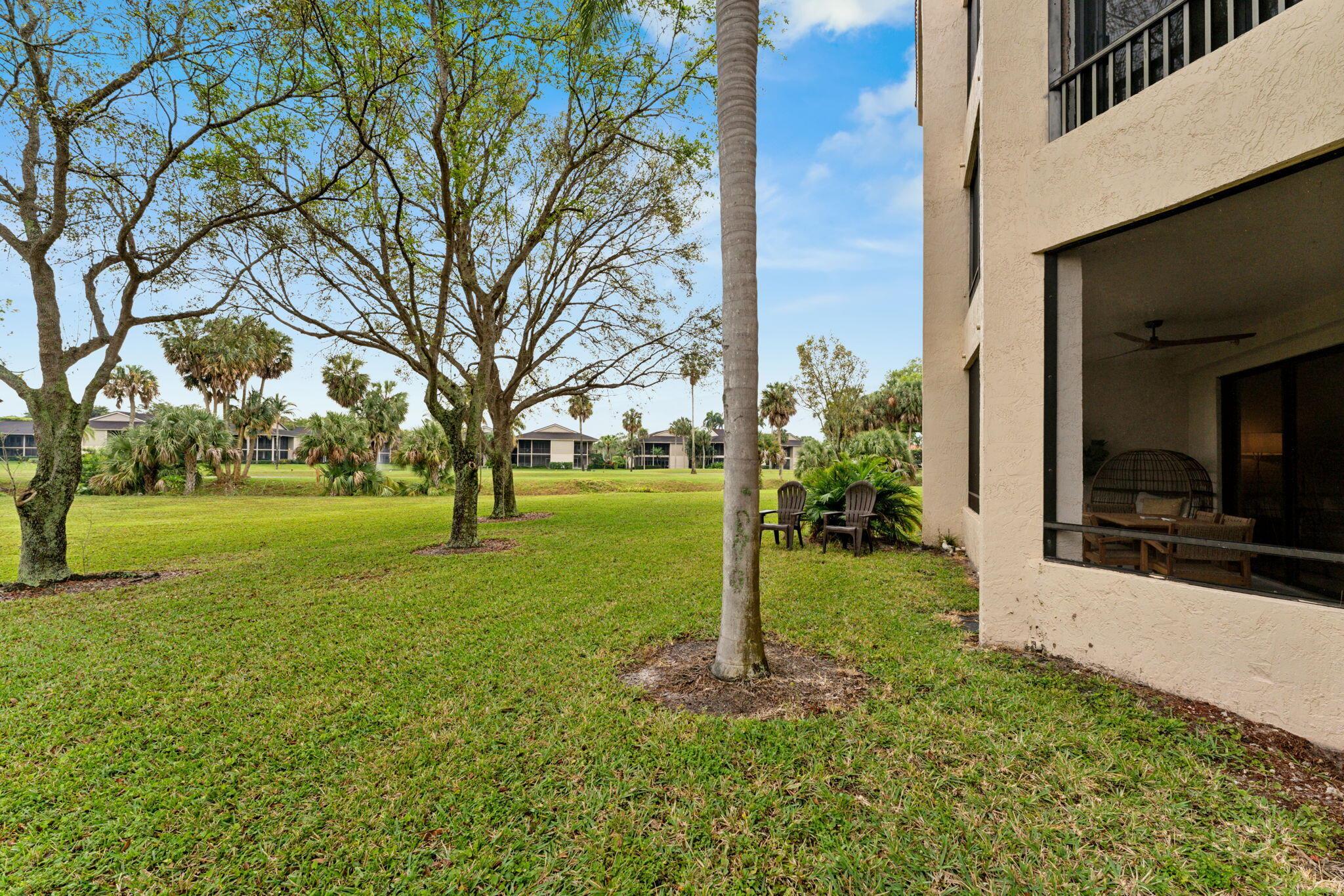 LAKES AT LA PAZ CONDO - Residential