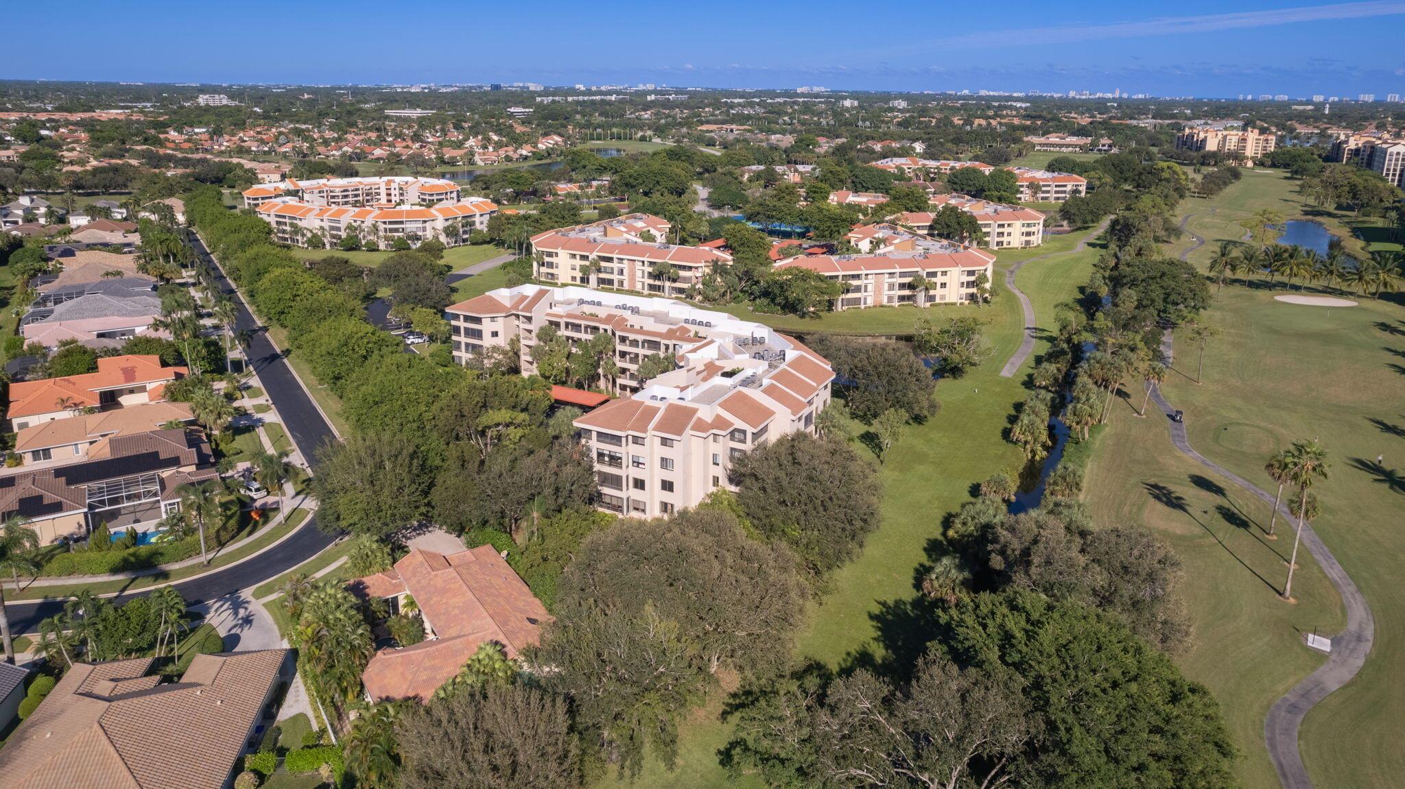 LAKES AT LA PAZ CONDO - Residential