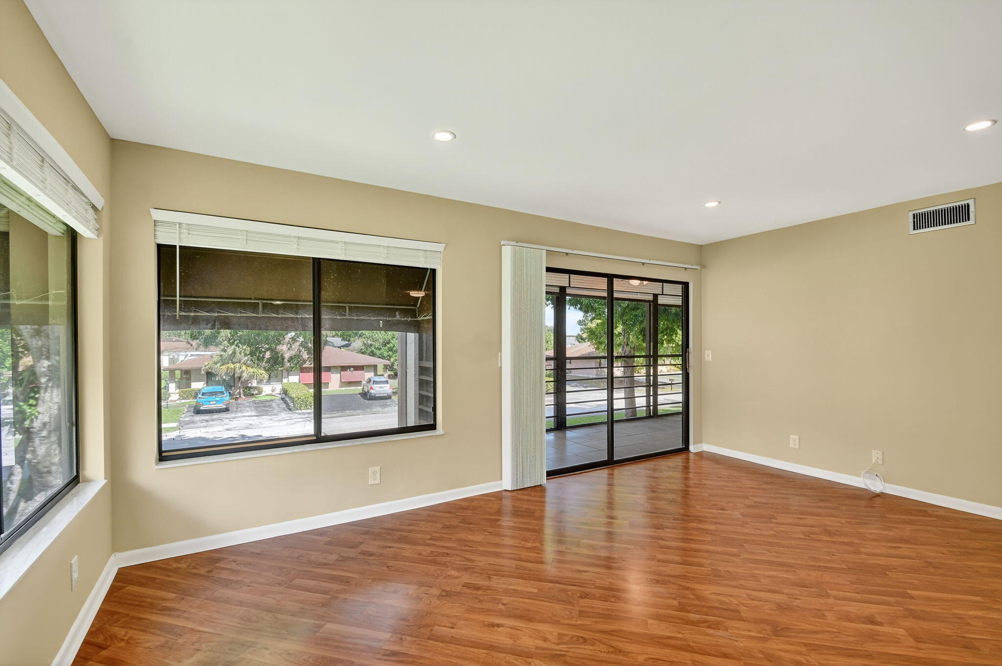 ROSEHILL CONDO - Residential