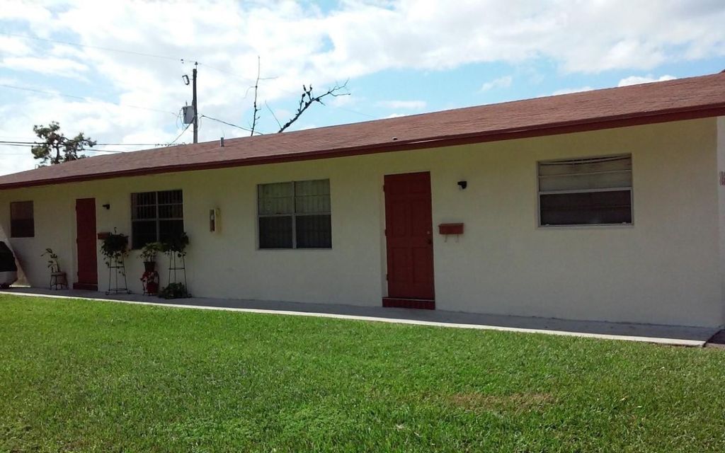 Photo of 2672 Riverland Drive, Fort Lauderdale, FL 33312 (MLS # F10471994)