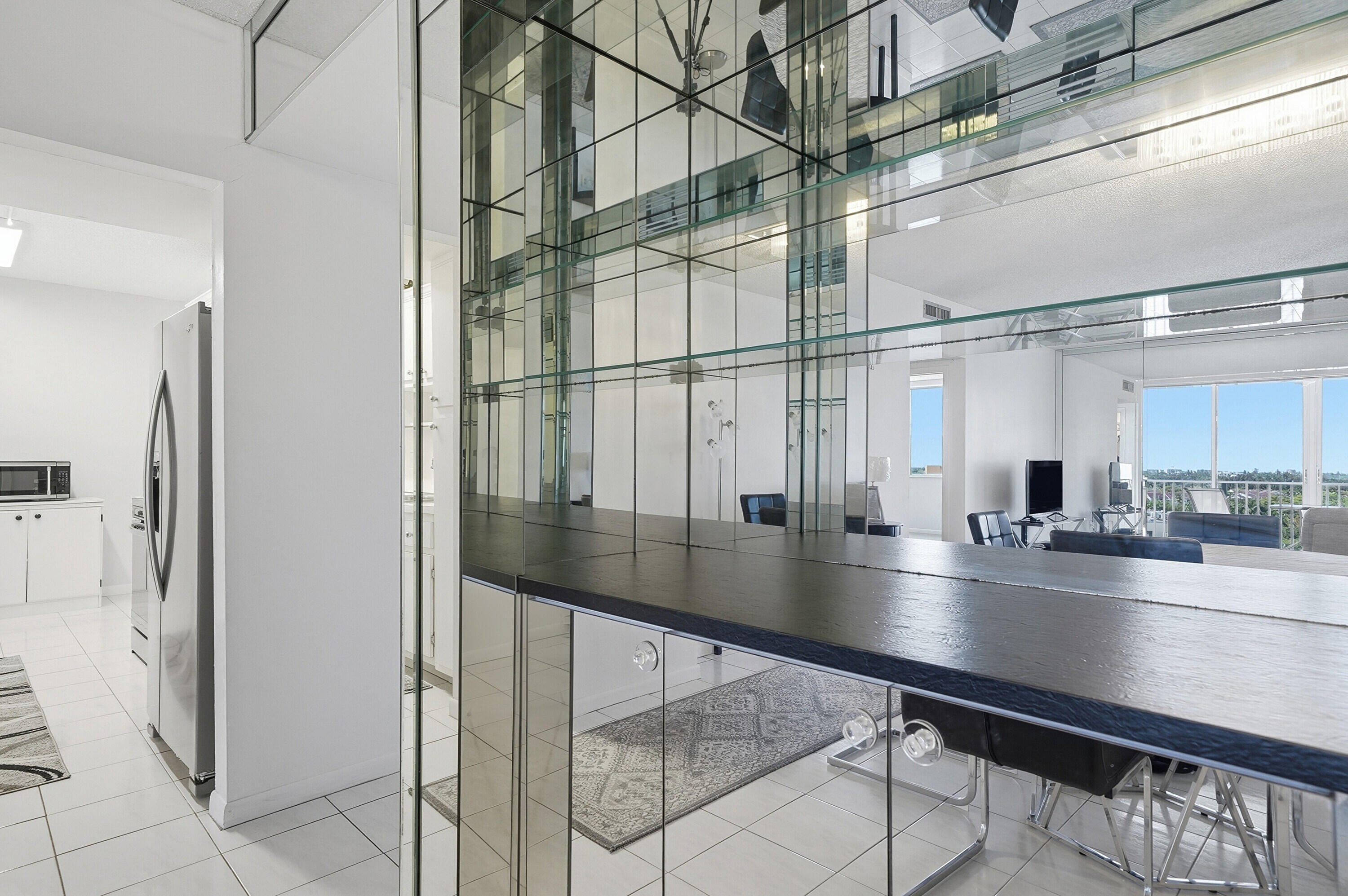 HILLCREST EAST NO 27 CONDO - Residential