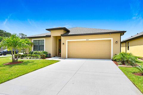 Single Family Residence in Palm Bay FL 1605 Mineral Loop Drive Dr 1.jpg