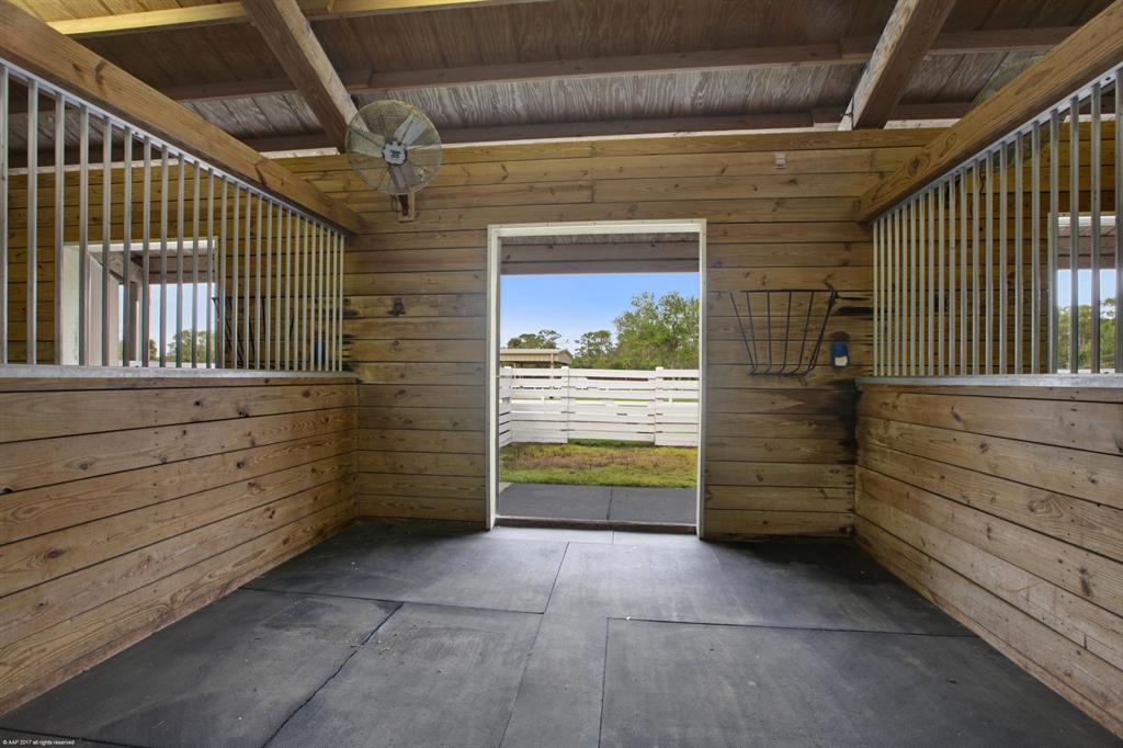 PALM CITY FARMS - Residential