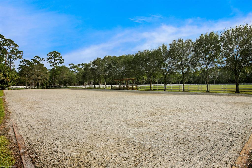 PALM CITY FARMS - Residential