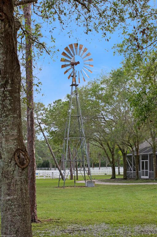 PALM CITY FARMS - Residential