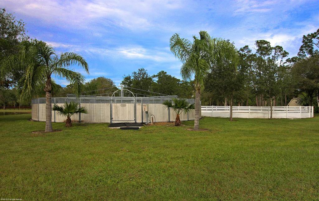 PALM CITY FARMS - Residential