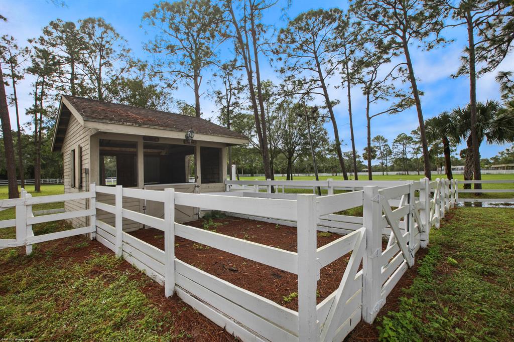 PALM CITY FARMS - Residential