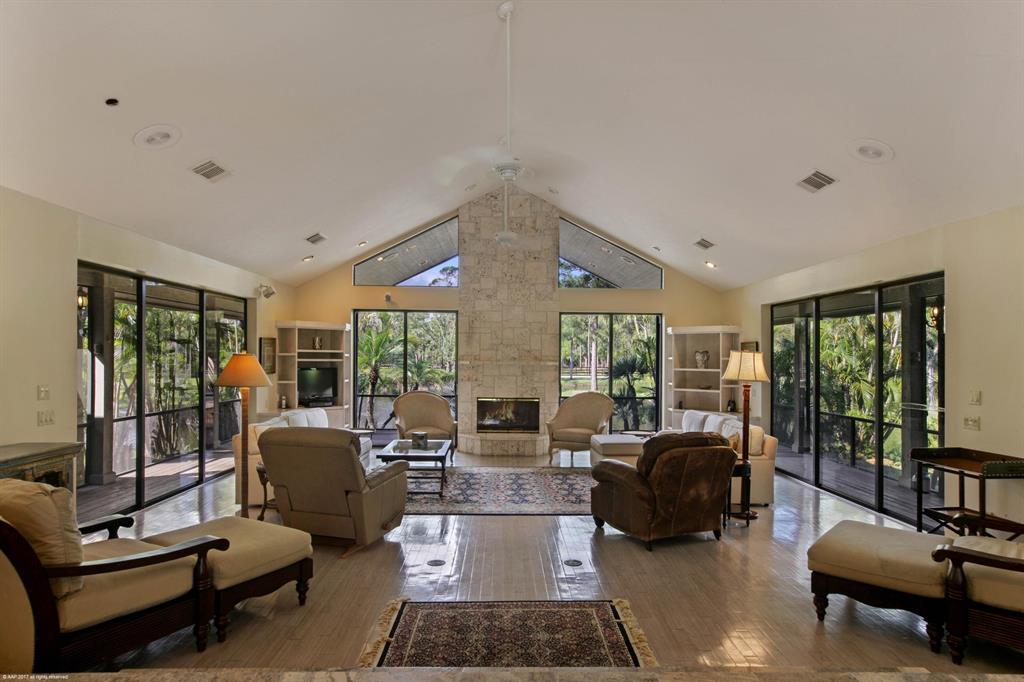 PALM CITY FARMS - Residential