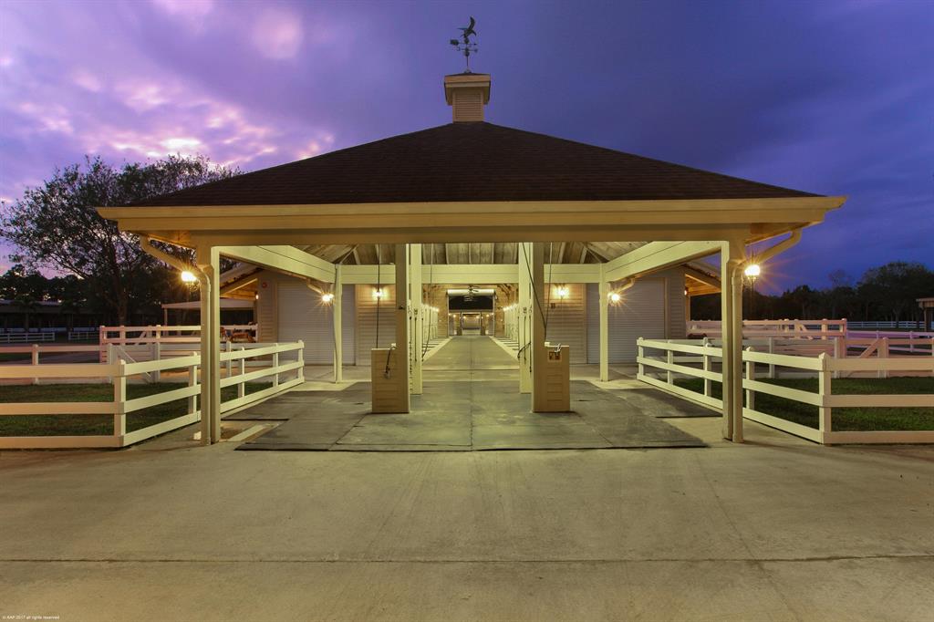 PALM CITY FARMS - Residential