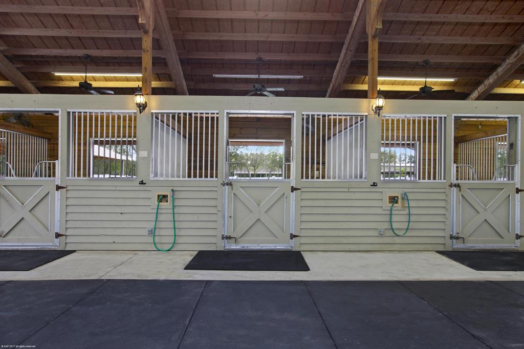 PALM CITY FARMS - Residential